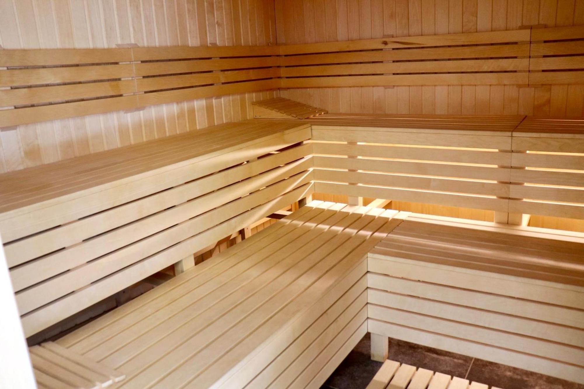 Swissotel Sarajevo Exterior photo Sauna interior