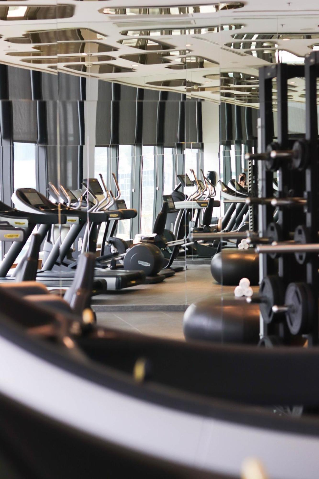 Swissotel Sarajevo Exterior photo The gym at the 57th floor
