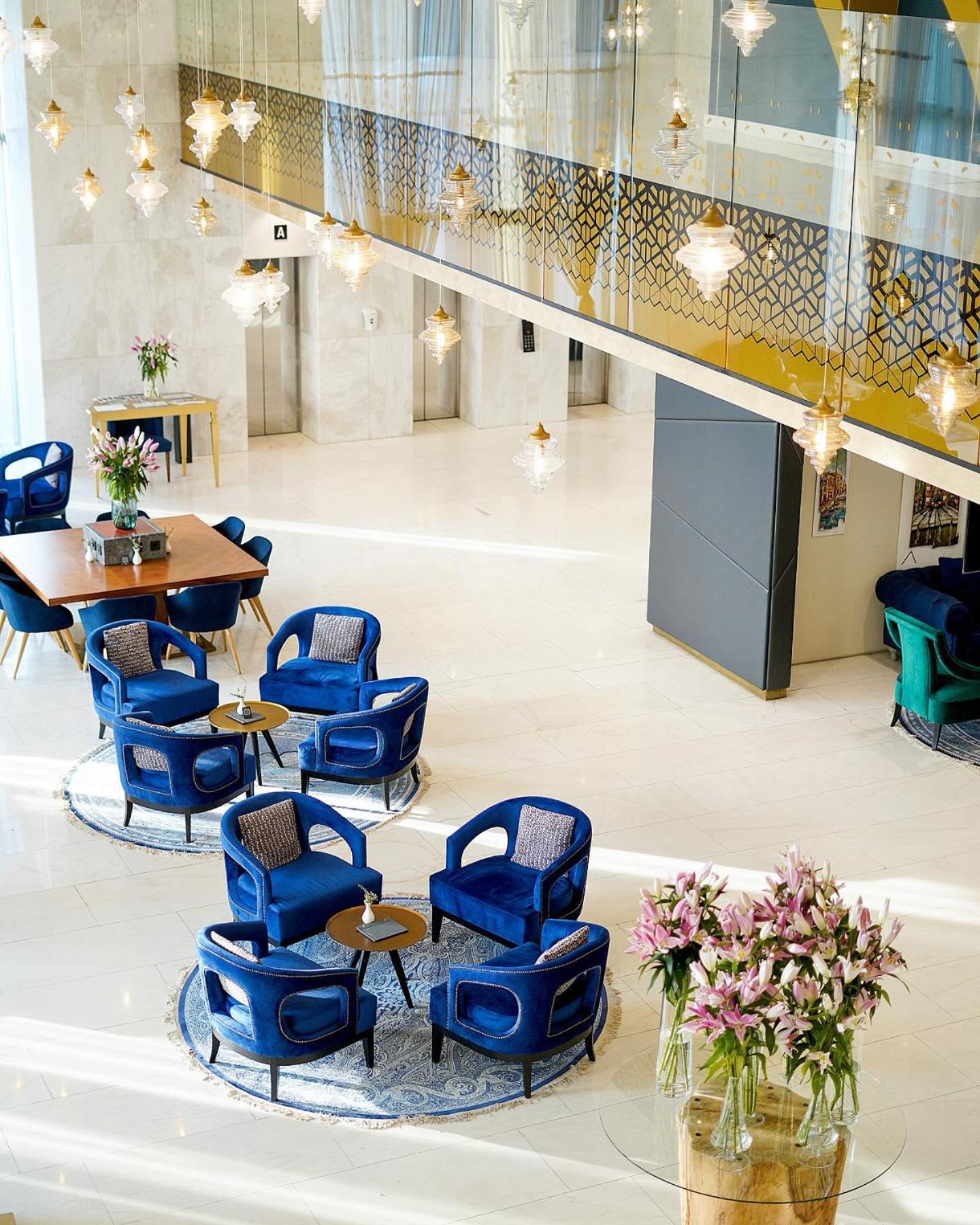 Swissotel Sarajevo Exterior photo Lobby